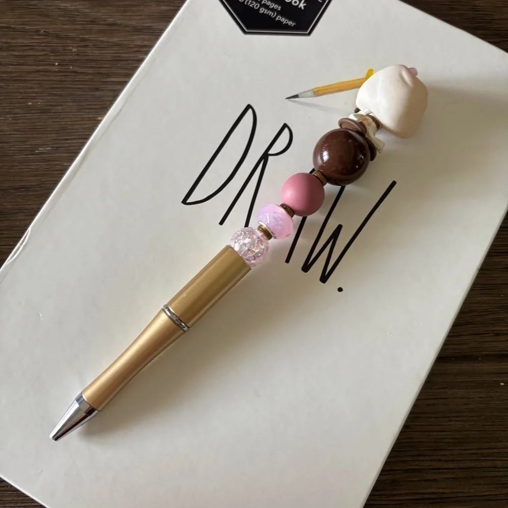 Disney Doorables: Star Wars: Rey handmade beaded pen